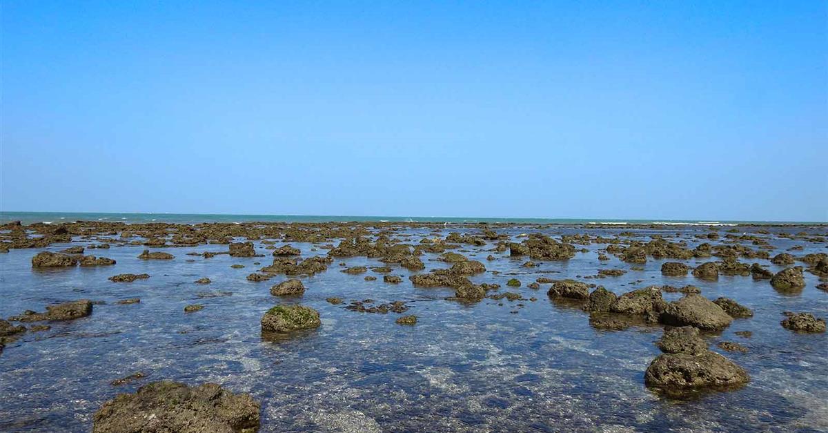 Glimpse of Narara Beach
